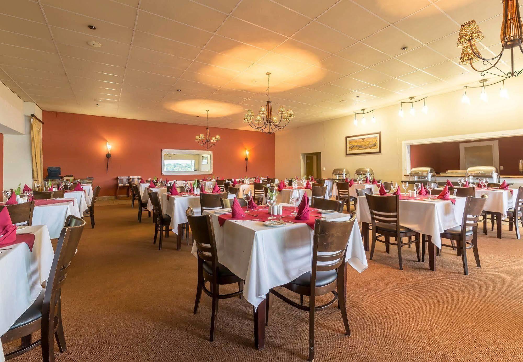 קטימה מולילו Protea Hotel By Marriott Zambezi River Lodge מראה חיצוני תמונה