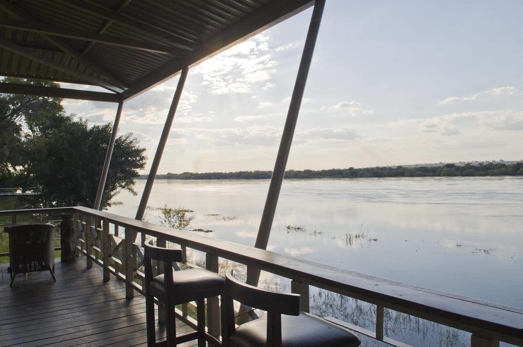 קטימה מולילו Protea Hotel By Marriott Zambezi River Lodge מראה חיצוני תמונה