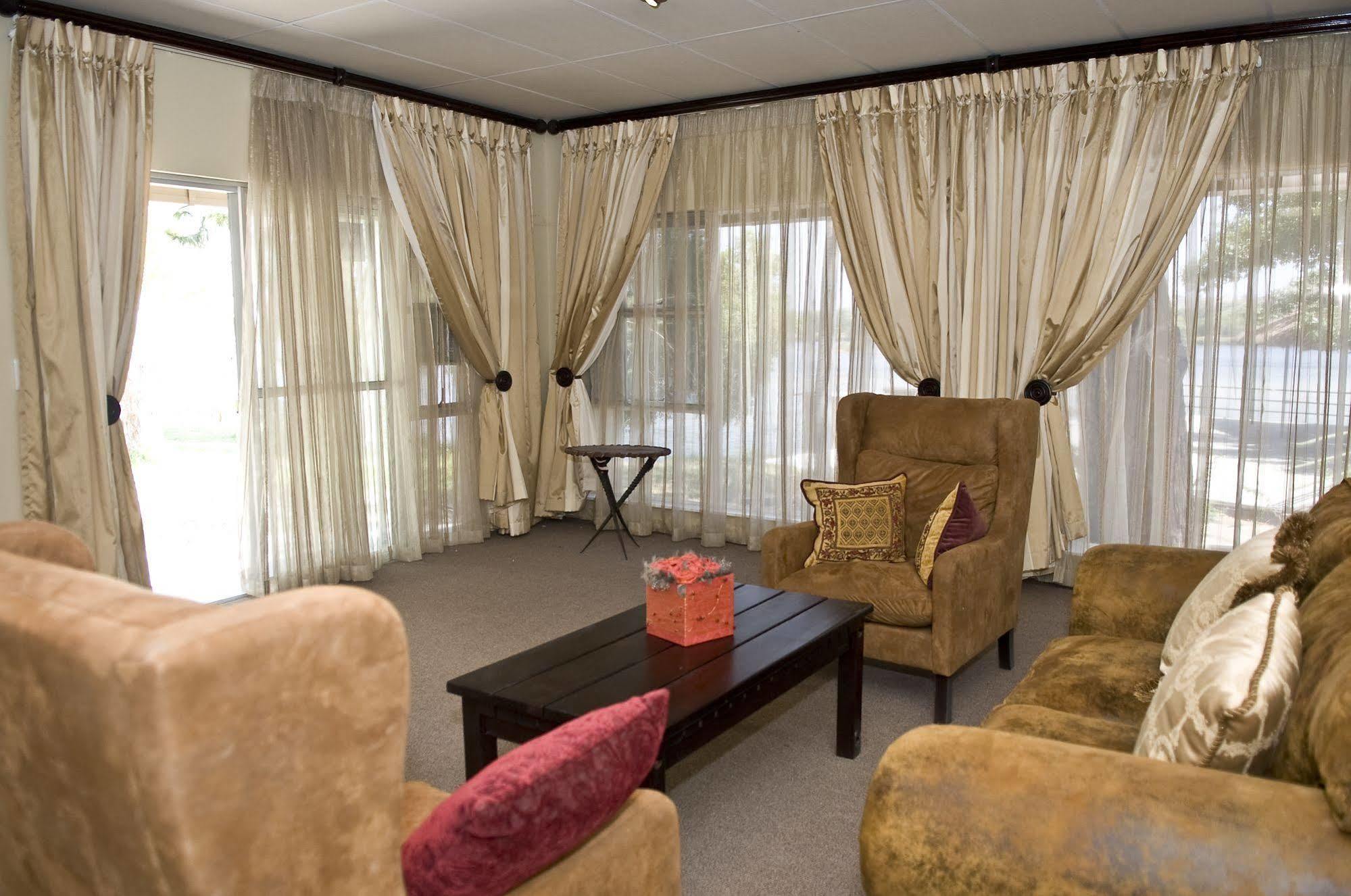 קטימה מולילו Protea Hotel By Marriott Zambezi River Lodge מראה חיצוני תמונה