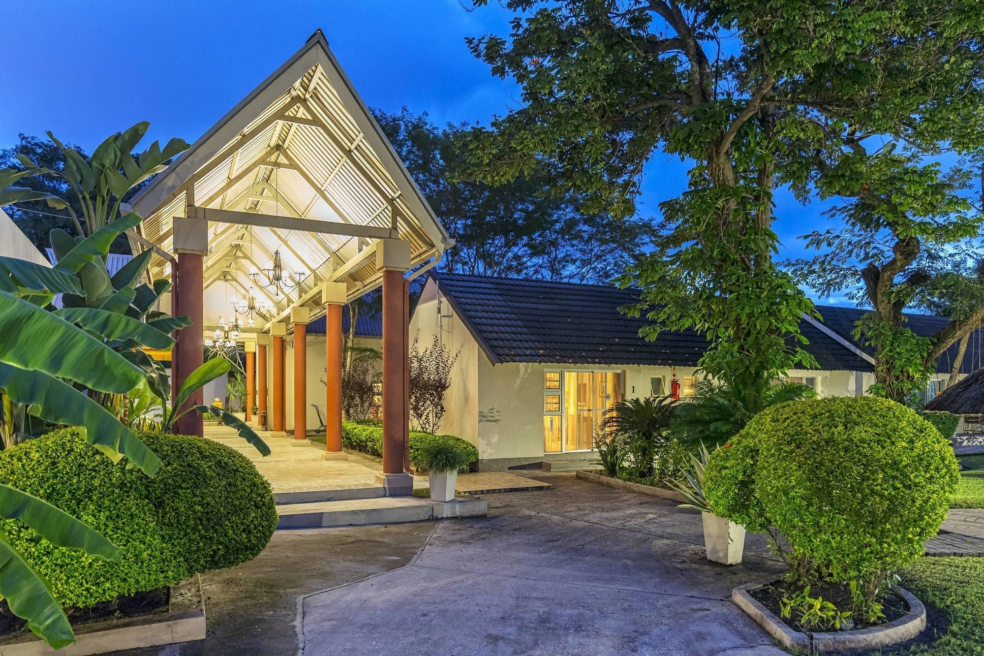 קטימה מולילו Protea Hotel By Marriott Zambezi River Lodge מראה חיצוני תמונה